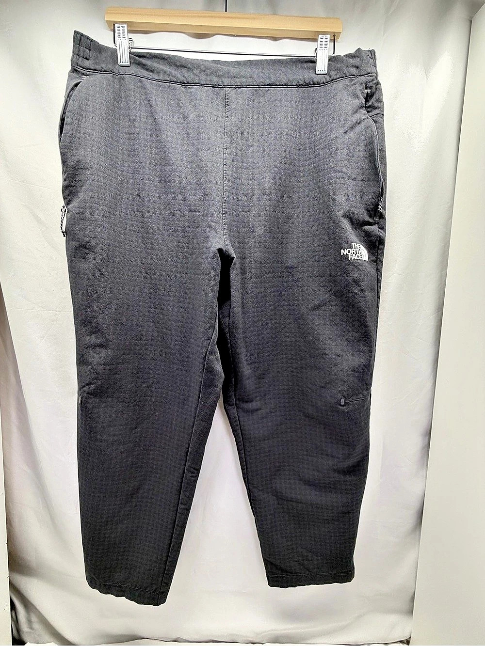 The North Face FlashDry Pants Mens XL Grey Waffle Grid Fleece Lined Zip Pockets